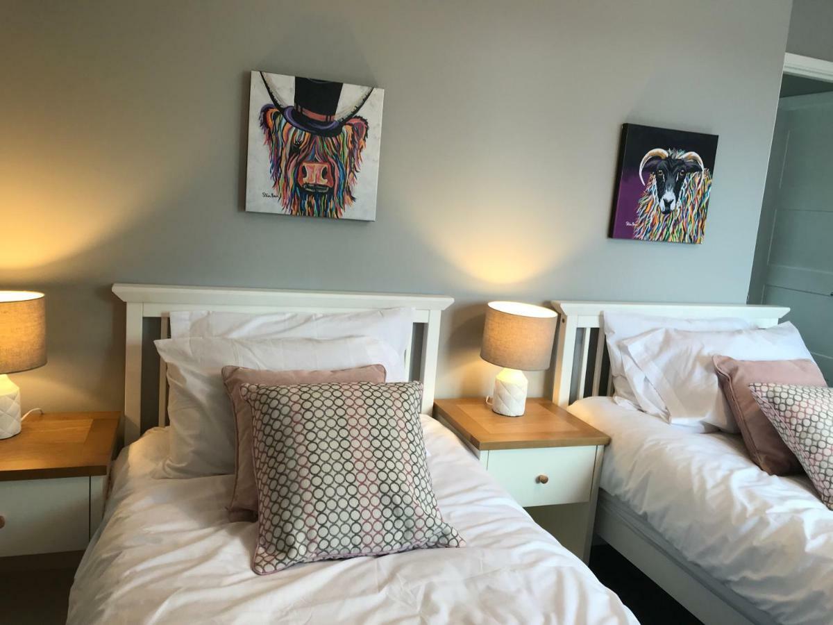 Hunters Lodge Exeter, Free Parking, Country Views, Great Wi-Fi, Large Garden Poltimore 외부 사진